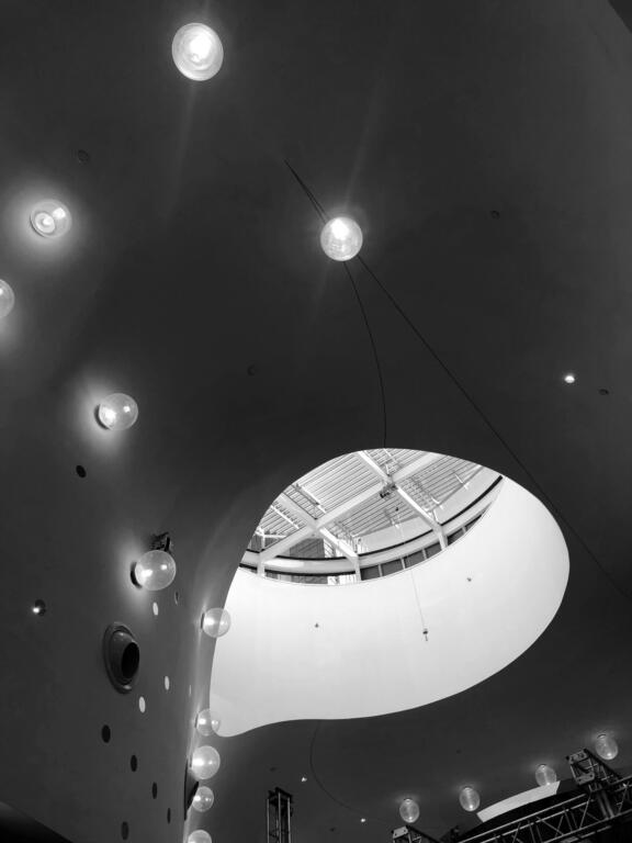 Paradise Walk Beijing Chang'An - CLOU architects